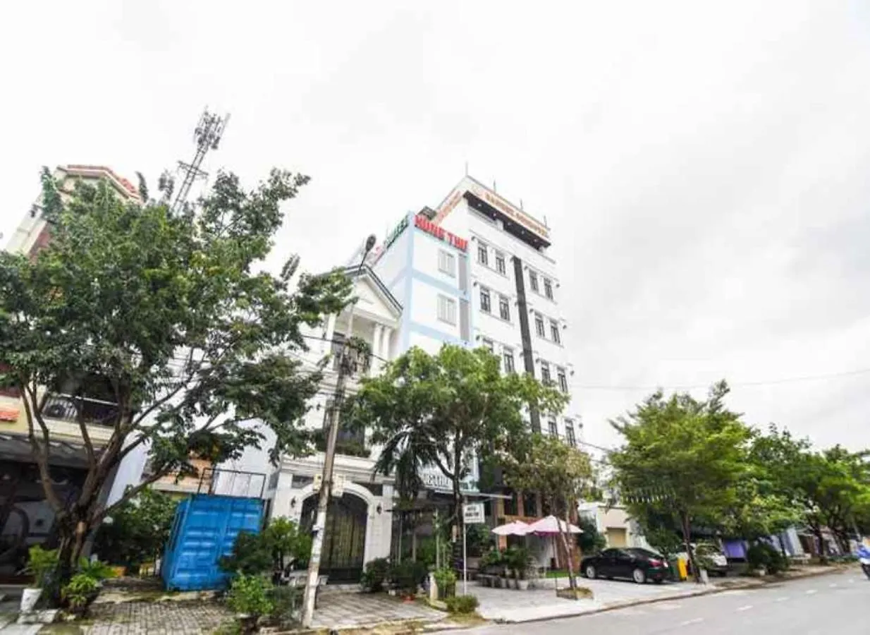 Hung Thu Hotel Da Nang Vietnam